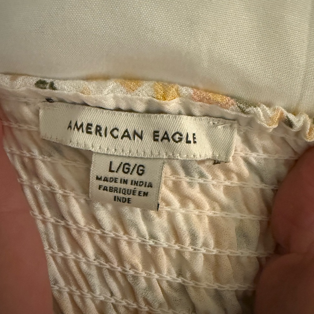 American Eagle floral skirt